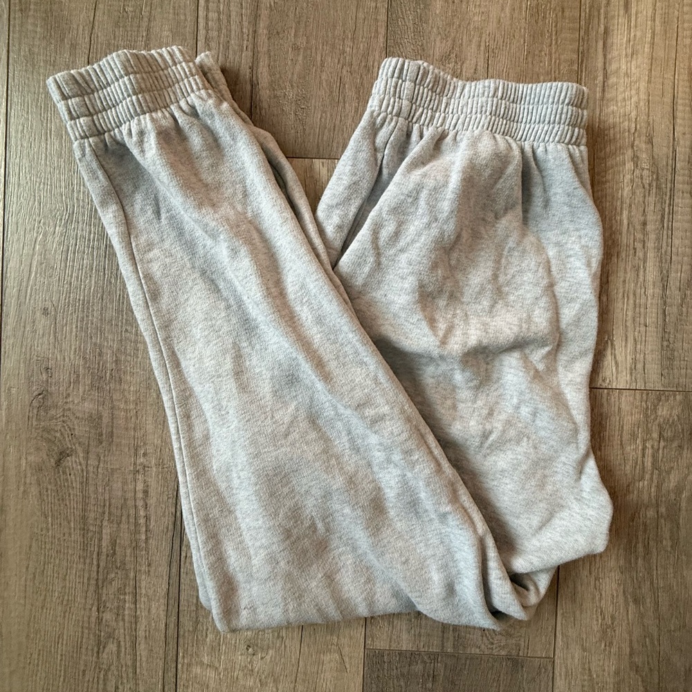 PINK Victoria's Secret Heather Gray Sweatpants